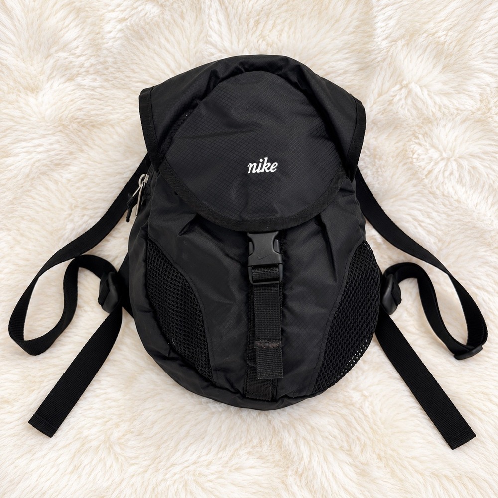 Nike Vintage Mini Backpack Black Ripstop Nylon Y2K Small Bag SO-PRS